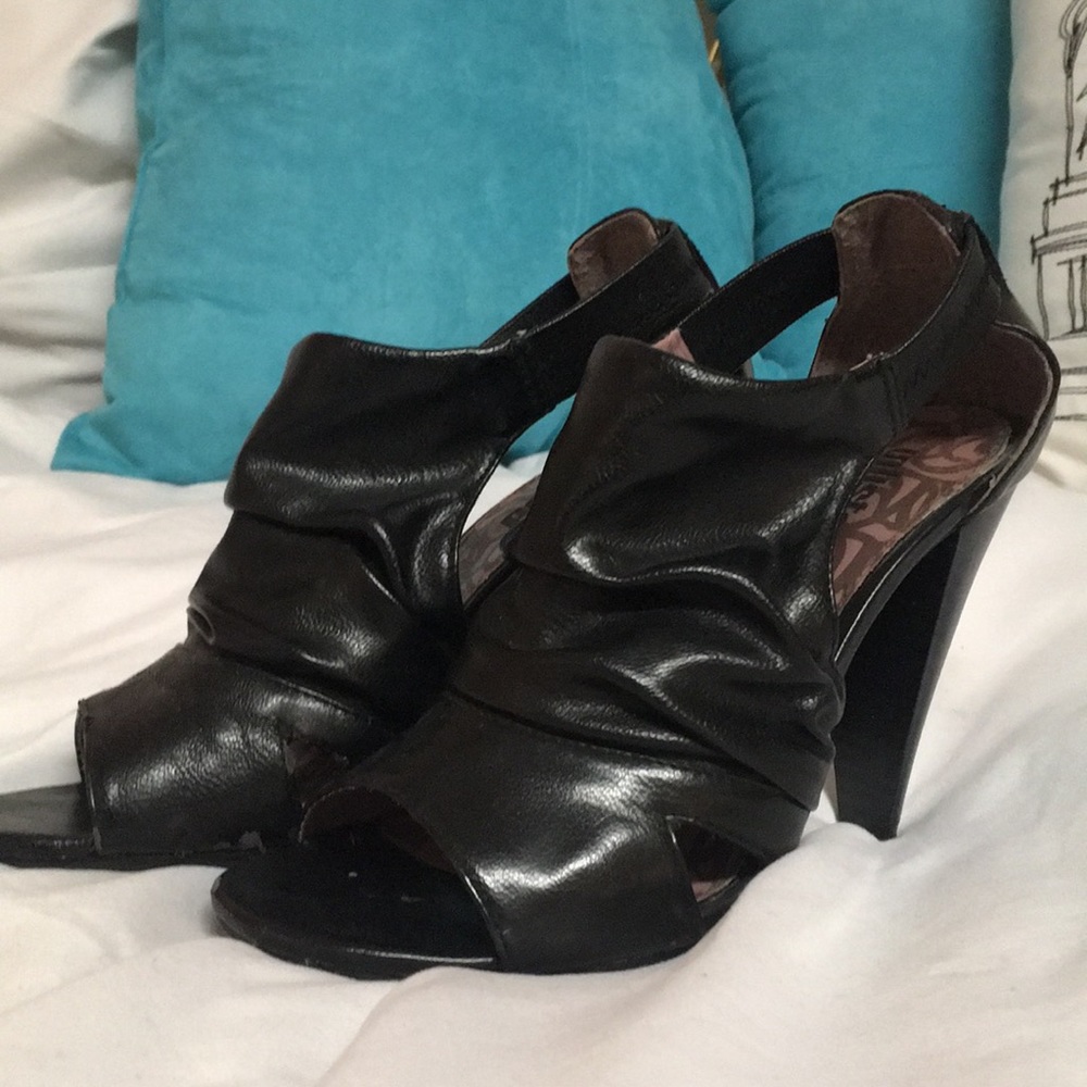 Black heels
